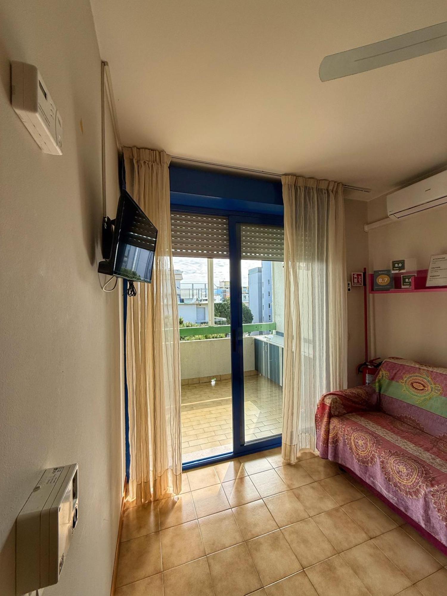 Grazioso Appartamento N 66 A Bibione A 100 Mt Dal Mare Exterior foto